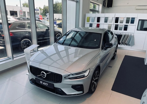 Volvo S60 cena 219900 przebieg: 2, rok produkcji 2023 z Alwernia małe 37